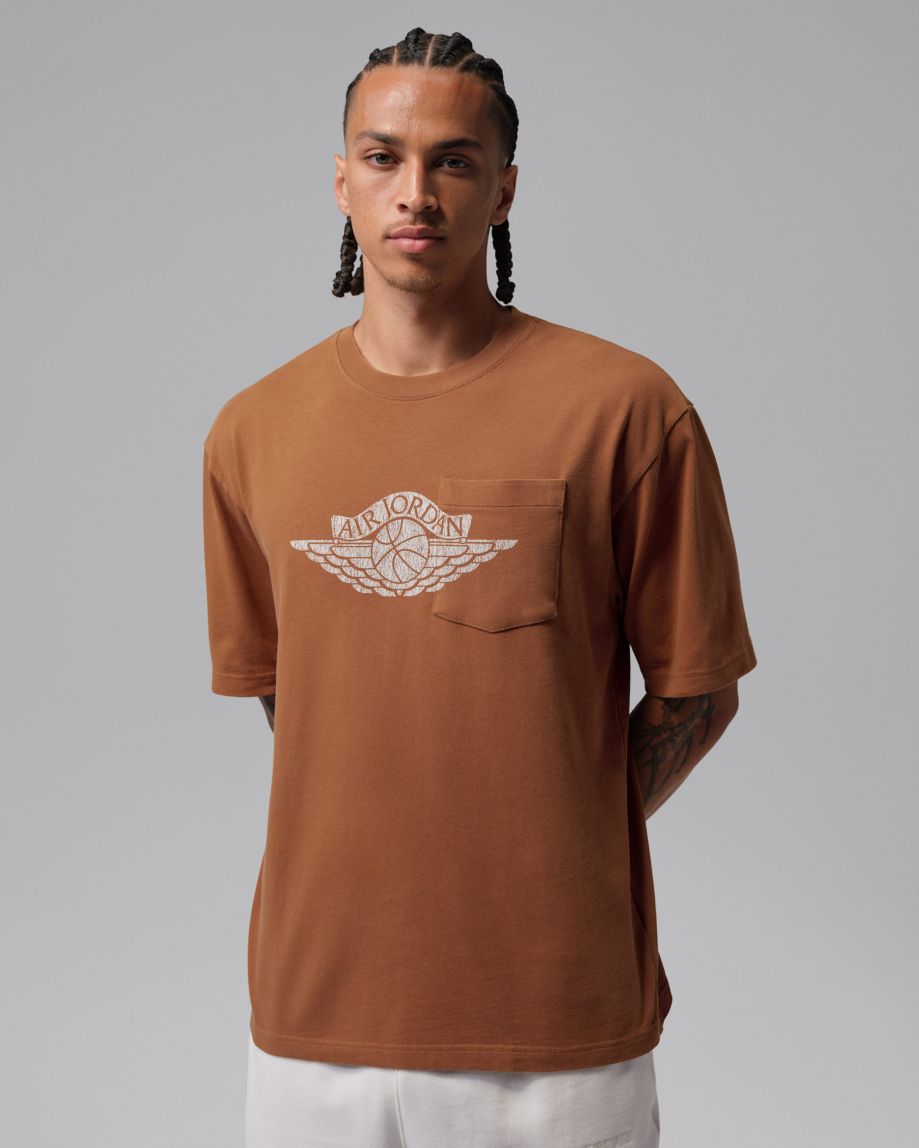 Jordan Flight Essentials Men's Pocket T-Shirt. Nike ID